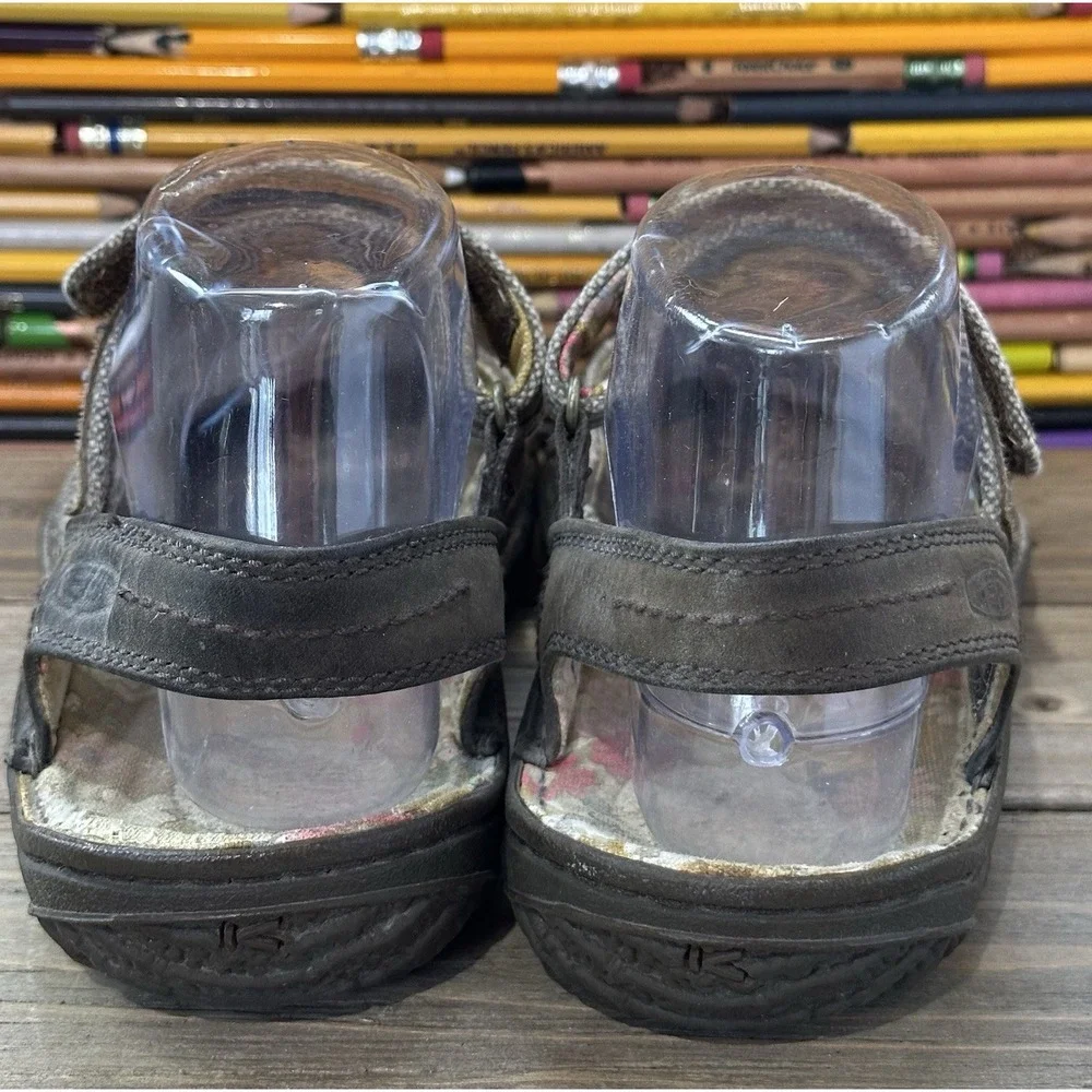 Keen Mary Jane Comfort Shoes Brown Women’s Size 7.5 / 38